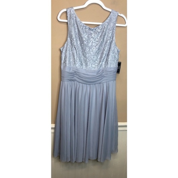 Jessica Howard Evening Gray Sleeveless LaceyTop Dress Size 14 NWT - Picture 1 of 5